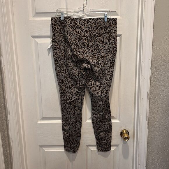 Old Navy‎ Stevie Animal Print Pull On Pants Womens Size Large NWT - Picture 2 of 6